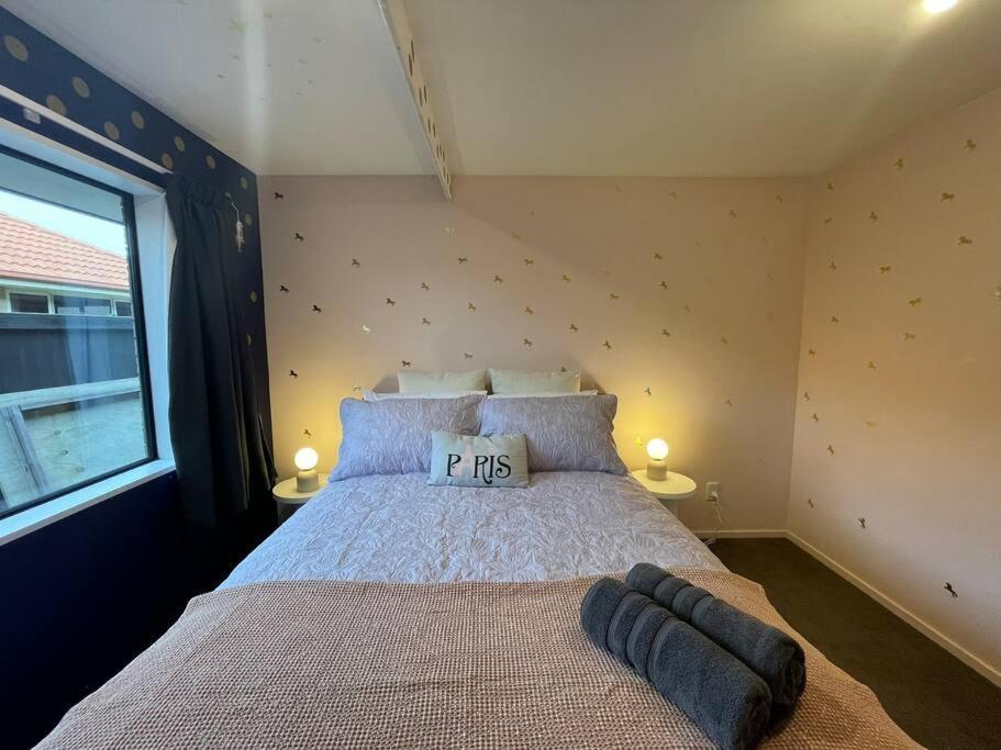 Spacious 4 Bed Family Christchurch